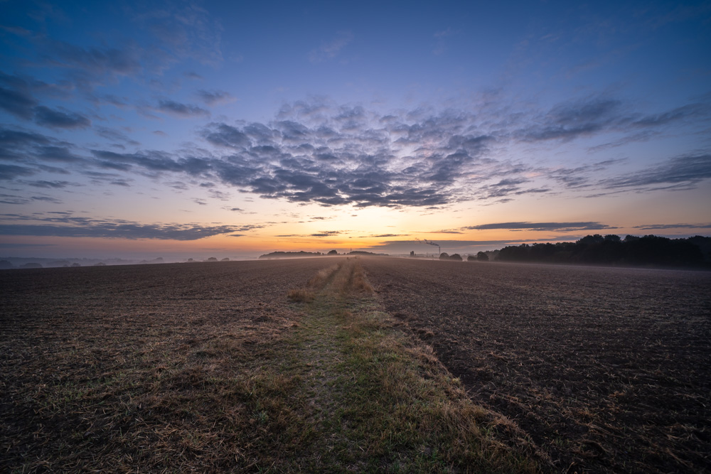 A sunrise in September 2019 in the fields near 'Meyer zu Eissen' in Bielefeld (Germany).