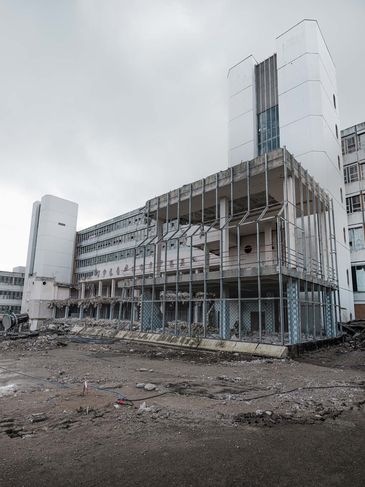 End of an era. Demolition of the canteen of Bielefeld University in July 2020 (Bielefeld, Germany).