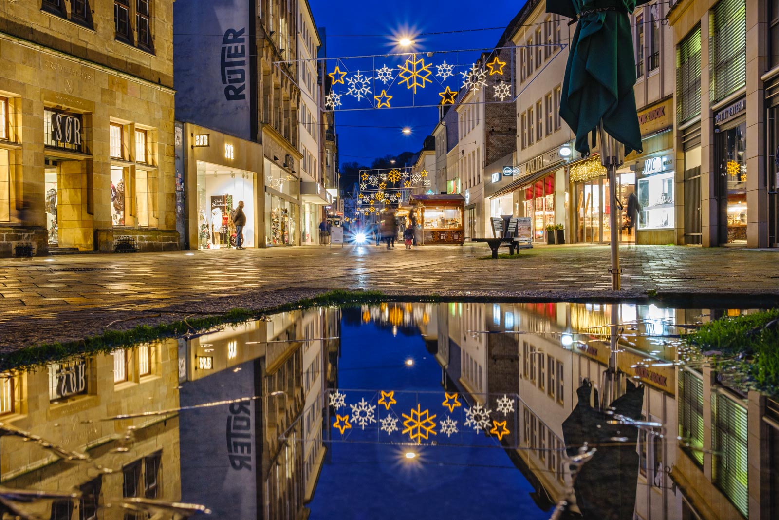 Christmas season at the 'Alter Markt' in the old town of Bielefeld in December 2020 (Germany).