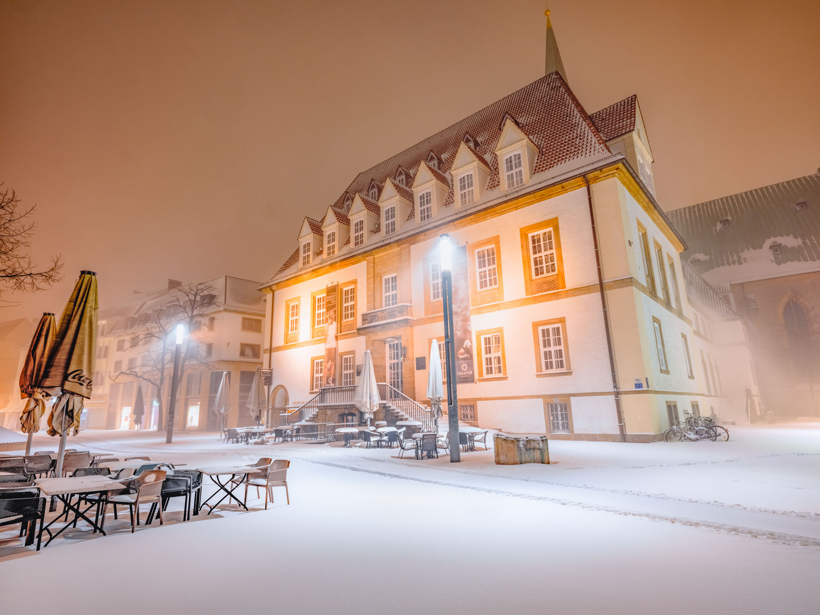 Early in the morning after a snowstorm on the 'Alter Markt' on 7 February 2021 (Bielefeld, Germany).