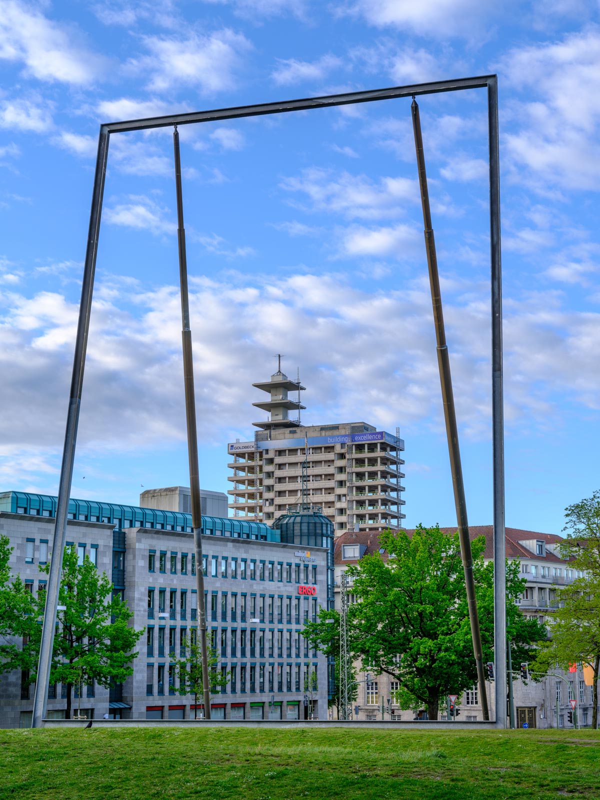 Spiegel (Mirror) by Isa Genzken at the 'Willy-Brandt-Platz' (Bielefeld, Germany).