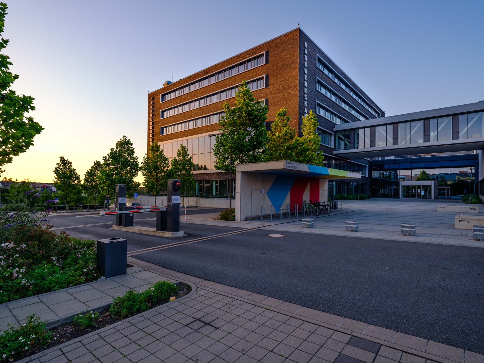 Building of the 'Campus Handwerk' at dusk in July 2021 (Bielefeld, Germany).