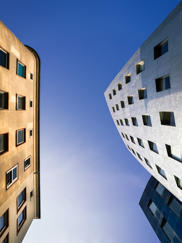 gehry-tower in hannover  